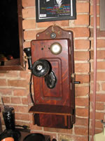 Pete's Tavern -- Friday Book Discussion