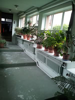 Oassageway to work room